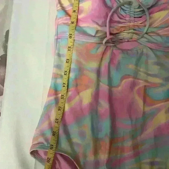 Lands End One Piece Swimsuit NWT medium - Picture 6 of 10